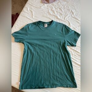 Men’s Green Nike T-Shirt